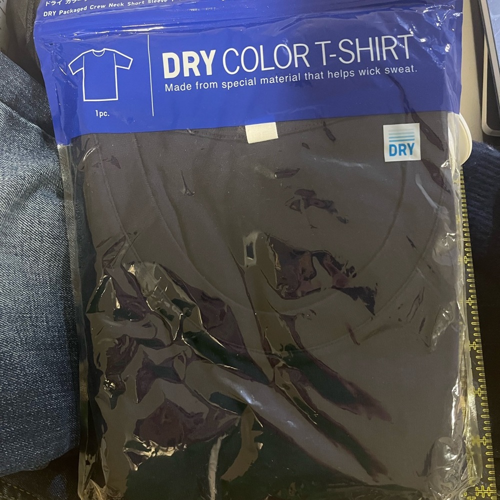 Color T-Shirt - Black